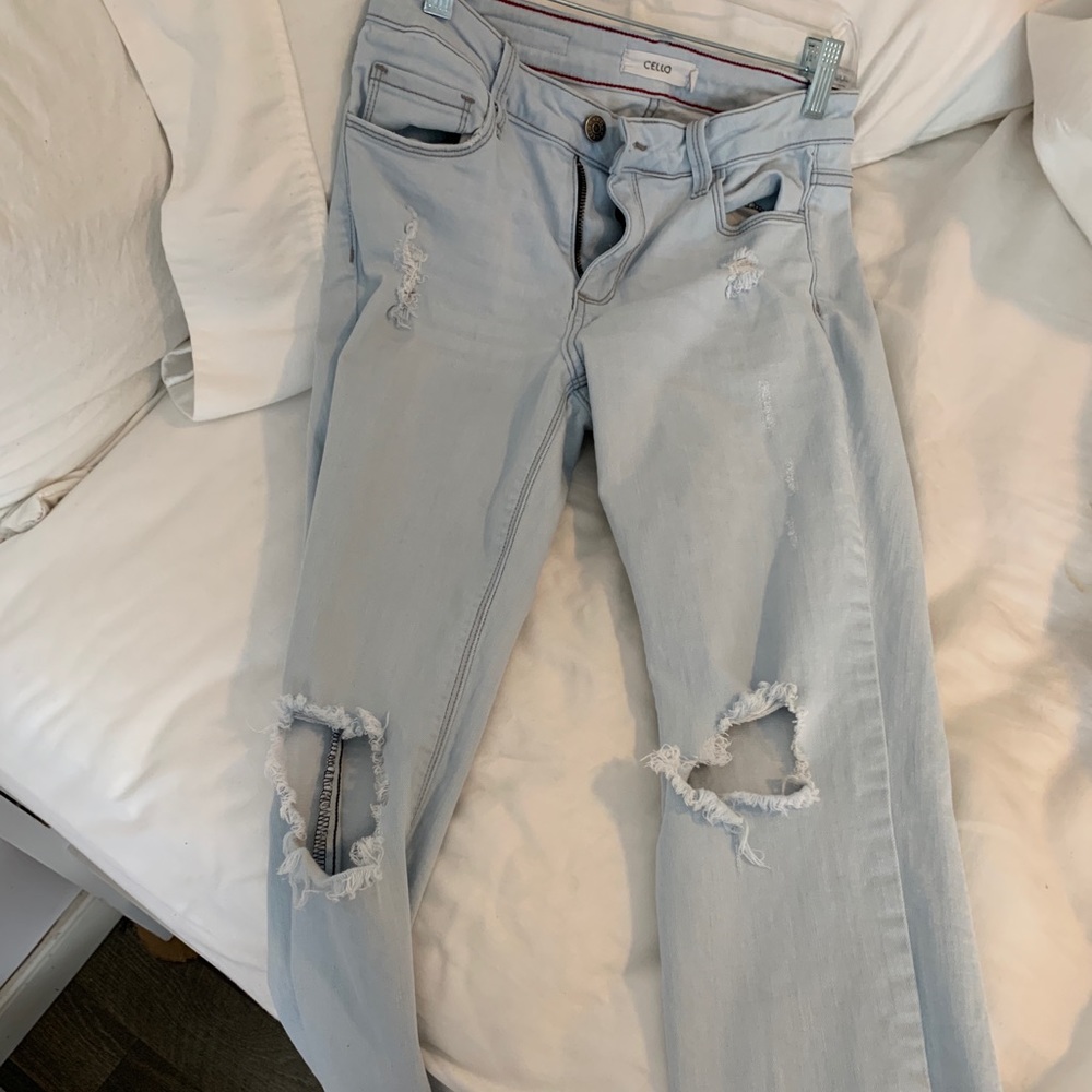 Ripped jeans